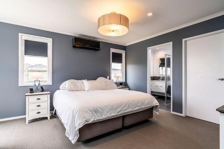 Photo of property in 45 Kowi Lakes Drive, One Tree Point, 0118