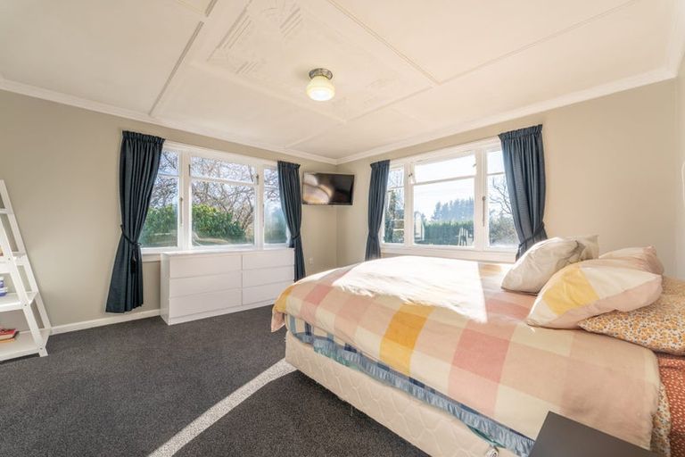 Photo of property in 14 Bathgates Road, Waimate, 7980