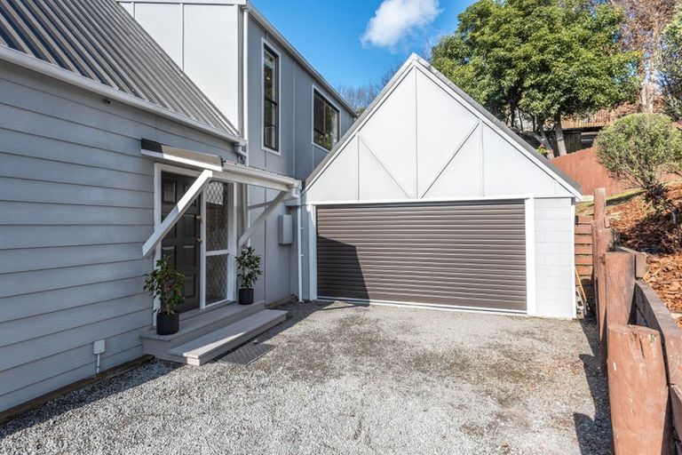 Photo of property in 1 Dalgarven Place, Hillsborough, Christchurch, 8022