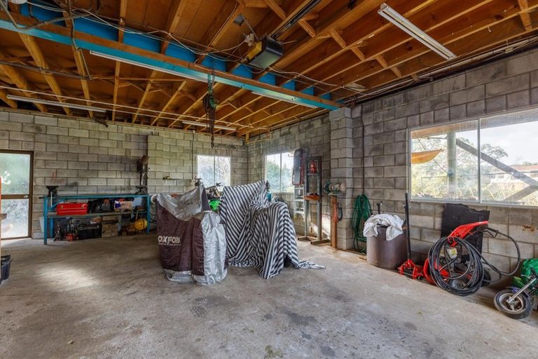 Photo of property in 3a Montana Place, Merrilands, New Plymouth, 4312