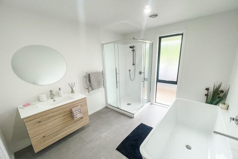 Photo of property in 11 Edinburgh Street, Green Island, Dunedin, 9018