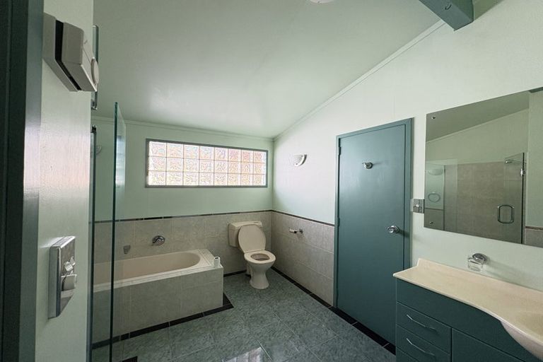 Photo of property in 47 Puke Road, Kumeu, 0891