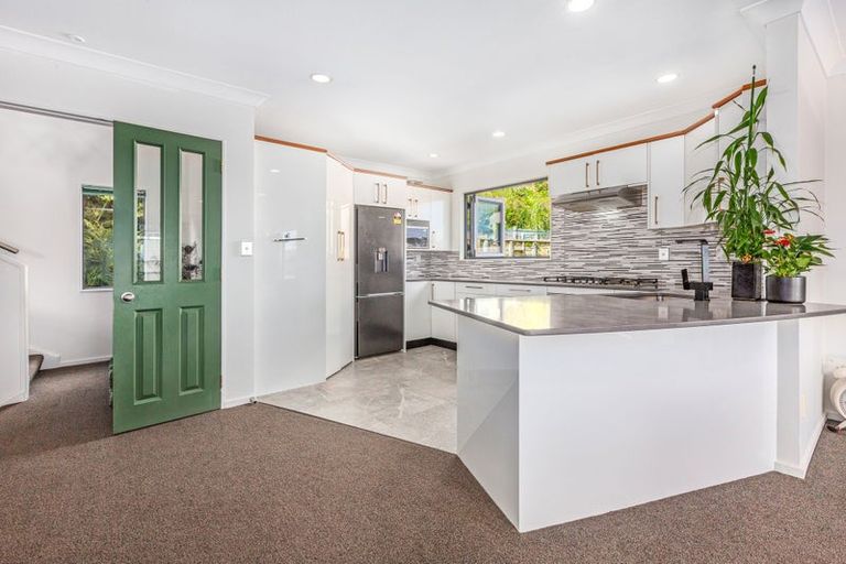 Photo of property in 125 Eskdale Road, Papakowhai, Porirua, 5024