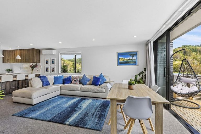 Photo of property in 43 Holystone Road, Whitby, Porirua, 5024