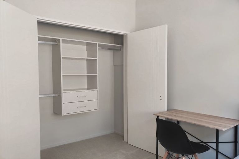 Photo of property in 25 Hangar Lane, Whenuapai, Auckland, 0618