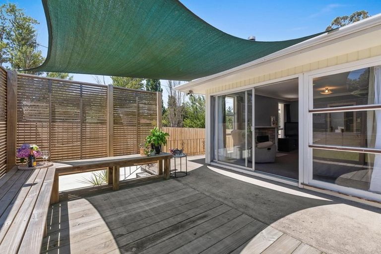 Photo of property in 87 Kawaha Point Road, Kawaha Point, Rotorua, 3010