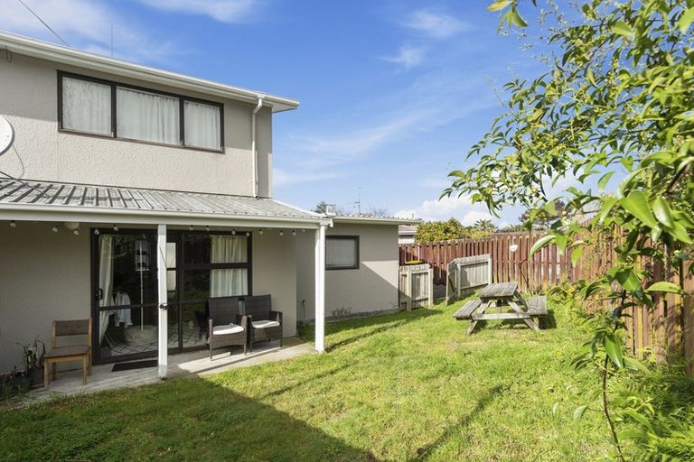 Photo of property in 2/11 Robins Road, Judea, Tauranga, 3110