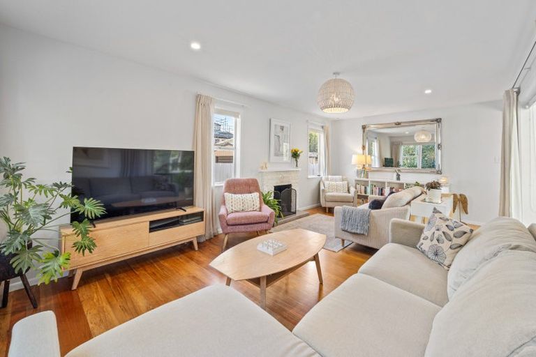 Photo of property in 29 Aurea Avenue, Pakuranga, Auckland, 2010