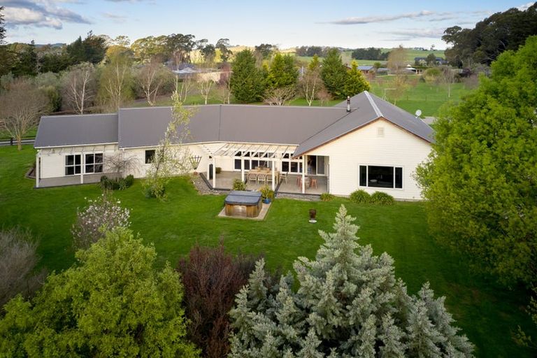 Photo of property in 52 Willow Park Drive, Opaki, Masterton, 5871