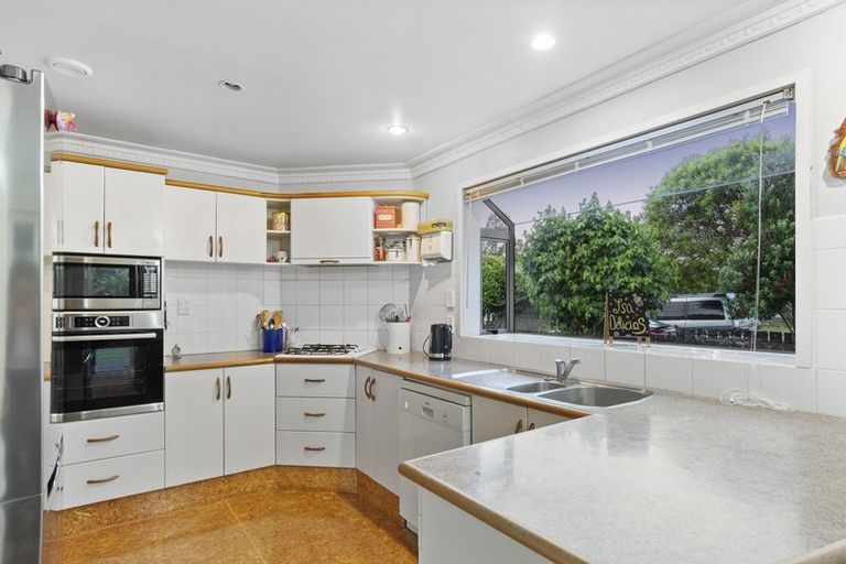 Photo of property in 1 Bayview Street, Te Puke, 3119