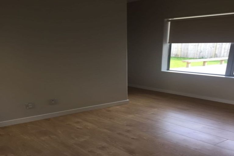 Photo of property in 6 Ballindrait Drive, Flat Bush, Auckland, 2019