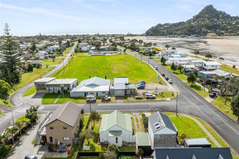 Photo of property in 2 Tokoroa Road, Tairua, 3508
