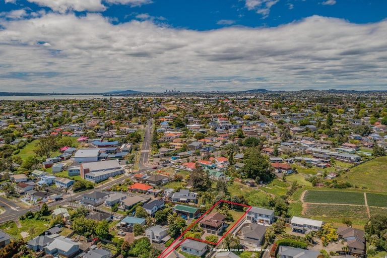 Photo of property in 10a Millbrook Road, Henderson, Auckland, 0612