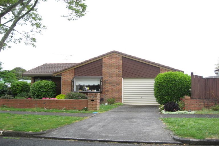 Photo of property in 1 Coronation Avenue, Pukekohe, 2120