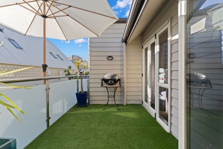 Photo of property in 16c May Street, Mount Maunganui, 3116