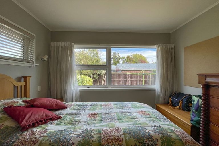Photo of property in 106 Hinau Street, Riccarton, Christchurch, 8041