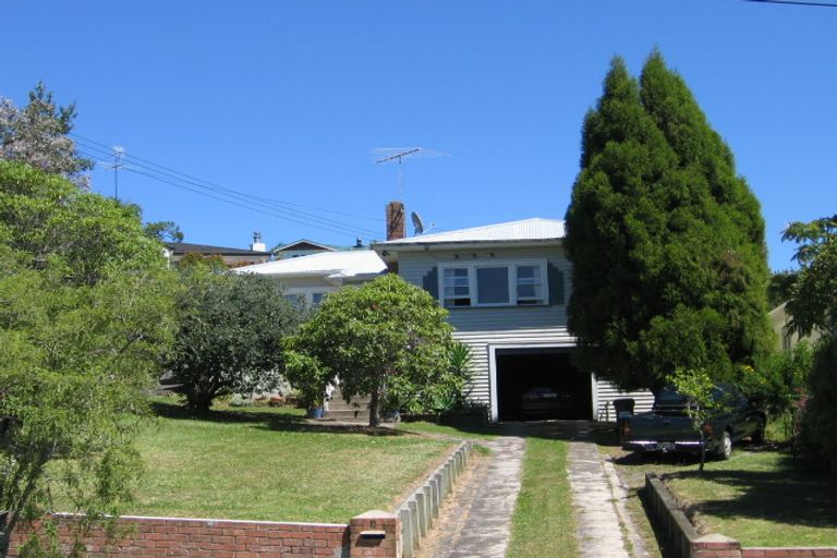 Photo of property in 4 Aorangi Place, Birkenhead, Auckland, 0626