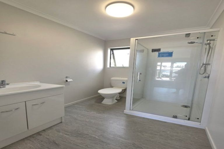 Photo of property in 21 Tranent Road, Mangere, Auckland, 2022