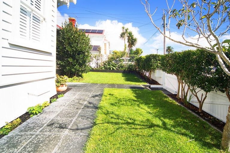 Photo of property in 7 Tutanekai Street, Grey Lynn, Auckland, 1021