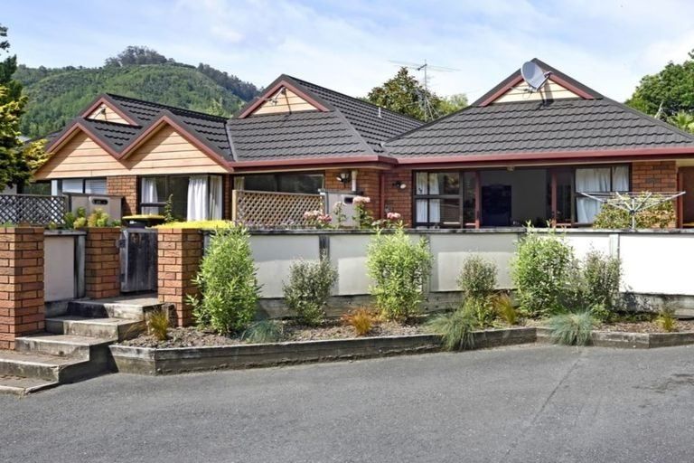 Photo of property in 10/68 Waimea Road, Nelson South, Nelson, 7010