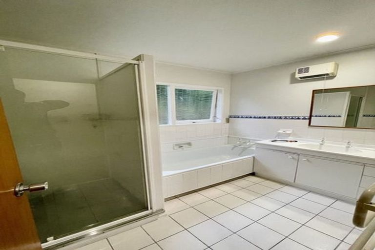 Photo of property in 69 Ironside Road, Johnsonville, Wellington, 6037