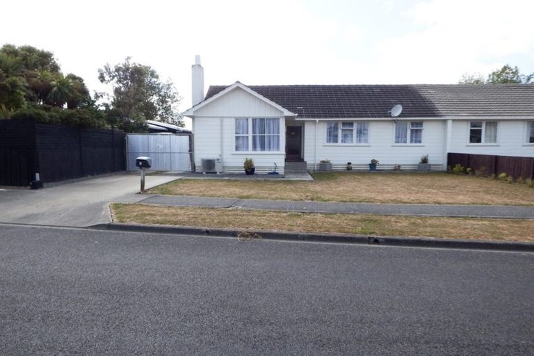 Photo of property in 5 Fergusson Street, Marton, 4710