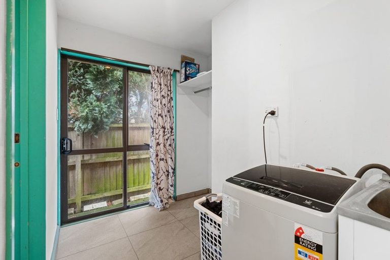 Photo of property in 64 Acacia Avenue, Upper Riccarton, Christchurch, 8041