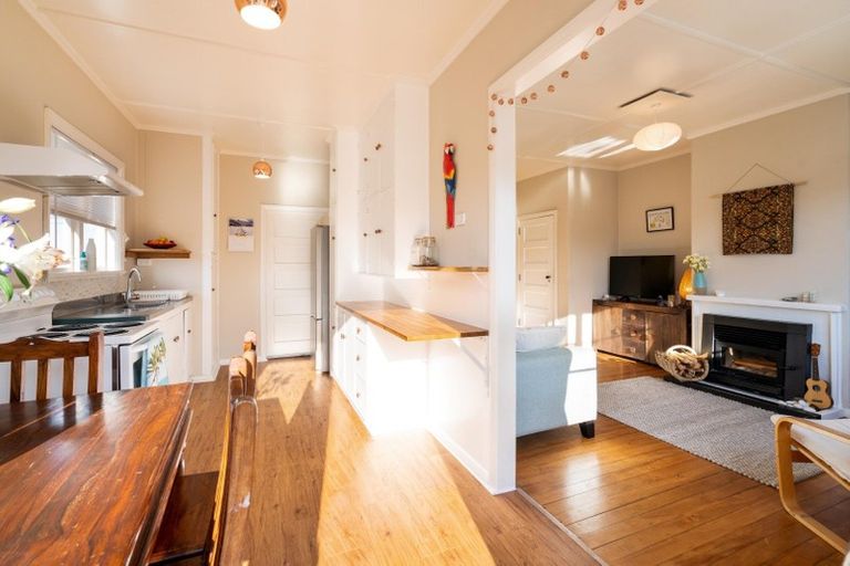 Photo of property in 37 Puketai Street, Andersons Bay, Dunedin, 9013