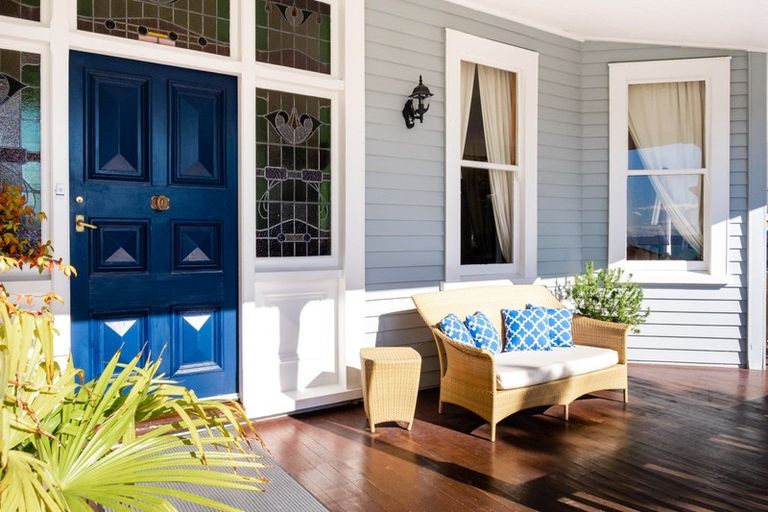 Photo of property in Mchardy Homestead, 11 Bracken Street, Hospital Hill, Napier, 4110