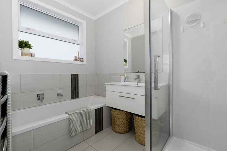 Photo of property in 134 The Boulevard, Papamoa Beach, Papamoa, 3118