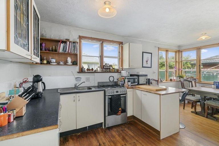 Photo of property in 259 Oxford Terrace, Avalon, Lower Hutt, 5011