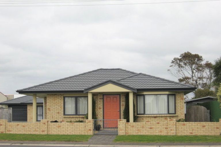 Photo of property in 2a Hannan Road, Whitianga, 3510