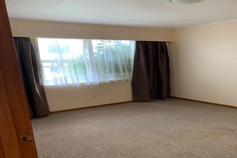 Photo of property in 58 Cardiff Road, Pakuranga, Auckland, 2010