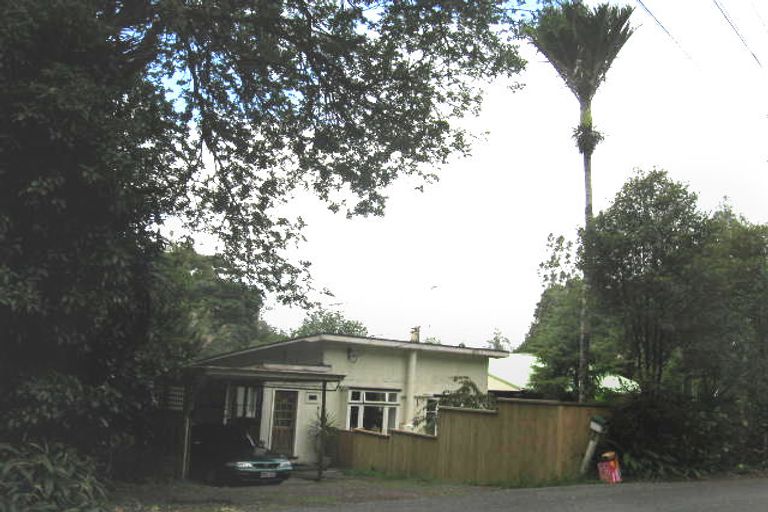 Photo of property in 45 Wood Bay Road, Titirangi, Auckland, 0604