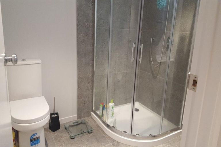 Photo of property in 66a Uxbridge Road, Mellons Bay, Auckland, 2014