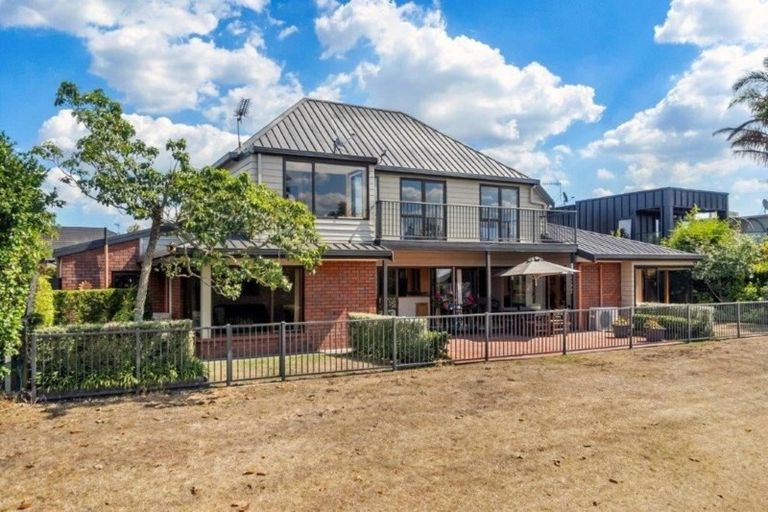 Photo of property in 74 Delamare Road, St Andrews, Hamilton, 3200