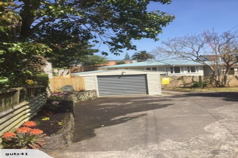 Photo of property in 1/5 Kohiwi Road, Manurewa, Auckland, 2102