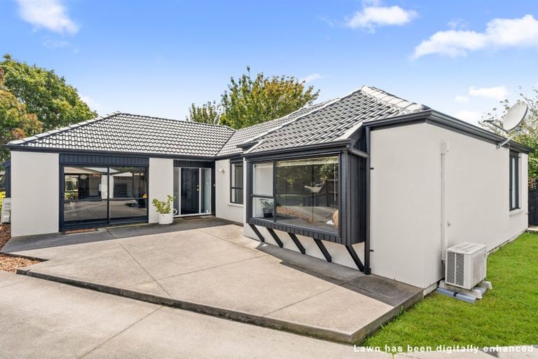 Photo of property in 45 Karnak Crescent, Russley, Christchurch, 8042