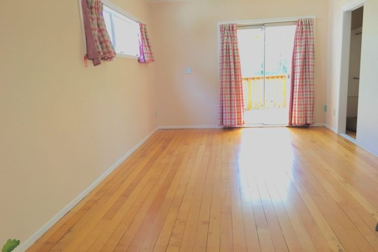 Photo of property in 13c Hamlin Road, Mount Wellington, Auckland, 1060