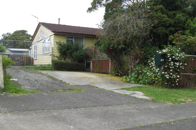 Photo of property in 80 Heyford Close, Mangere, Auckland, 2022