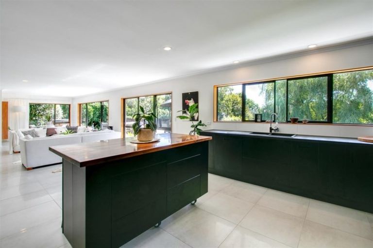 Photo of property in 33 Cedar Road, Te Awanga, 4102