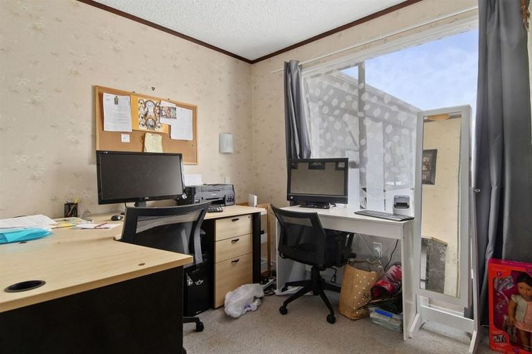 Photo of property in 10a Seaway Terrace, Otumoetai, Tauranga, 3110