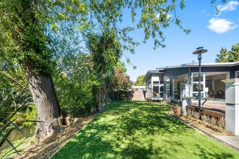 Photo of property in 829a Ferry Road, Woolston, Christchurch, 8023