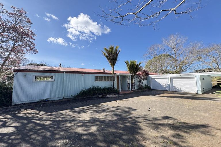 Photo of property in 47 Puke Road, Kumeu, 0891
