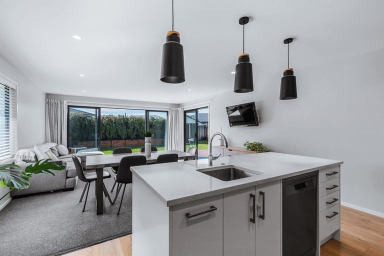 Photo of property in 37 Marabou Crescent, Nukuhau, Taupo, 3330