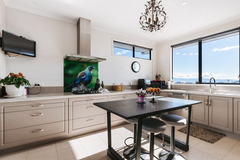 Photo of property in 26 Holyoake Terrace, Omokoroa, 3114