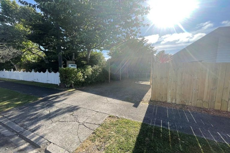 Photo of property in 17 Brown Street, Inglewood, 4330