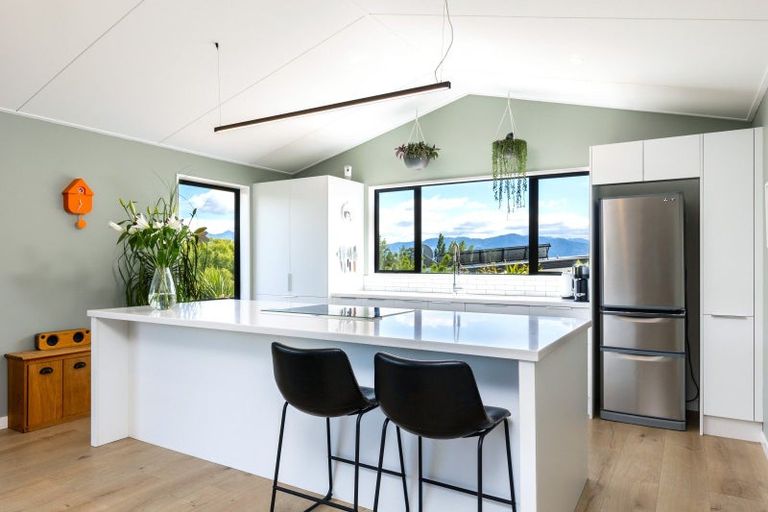 Photo of property in 19 Golf View Close, Fairhall, 7272