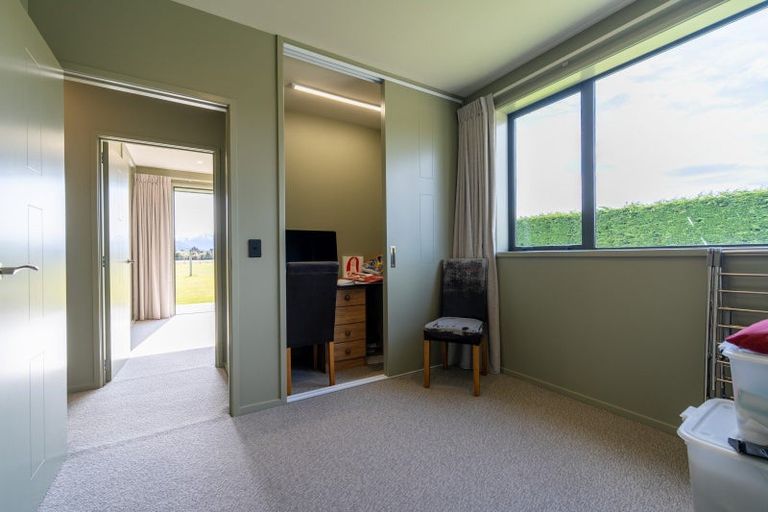 Photo of property in 877 Manapouri Te Anau Highway, Te Anau, 9679