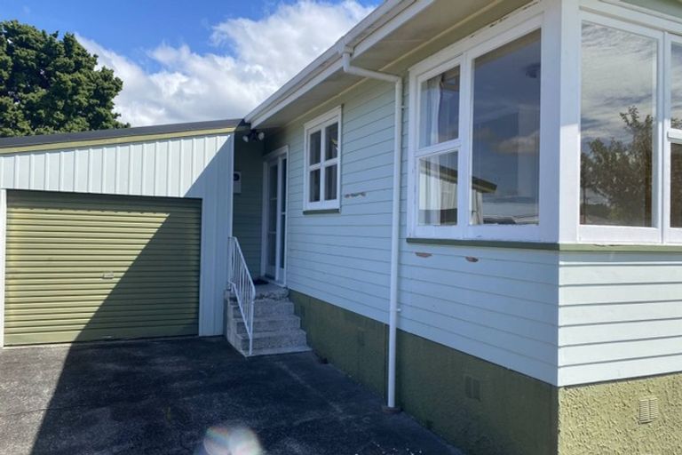 Photo of property in 8 Otuhiwai Crescent, Tikipunga, Whangarei, 0112